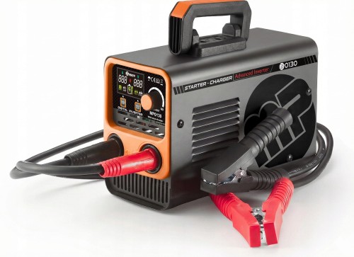 PROSTOWNIK-z-rozruchem-samochodowy-Inverterowy-Majster-Pro-12-24V-800Ah-Natezenie-maksymalne-500-A.jpeg